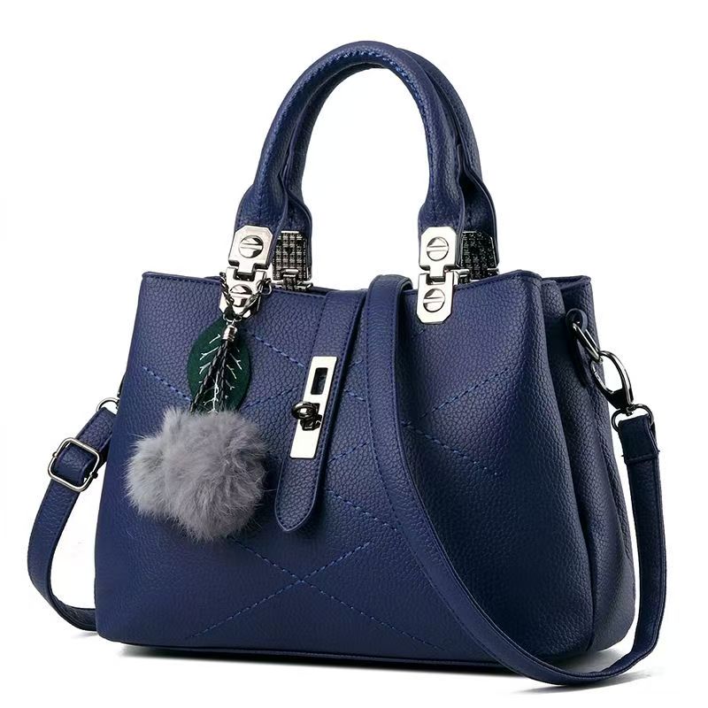 Elegant Zouveré Shoulder bag - Everyday Minimalist Style